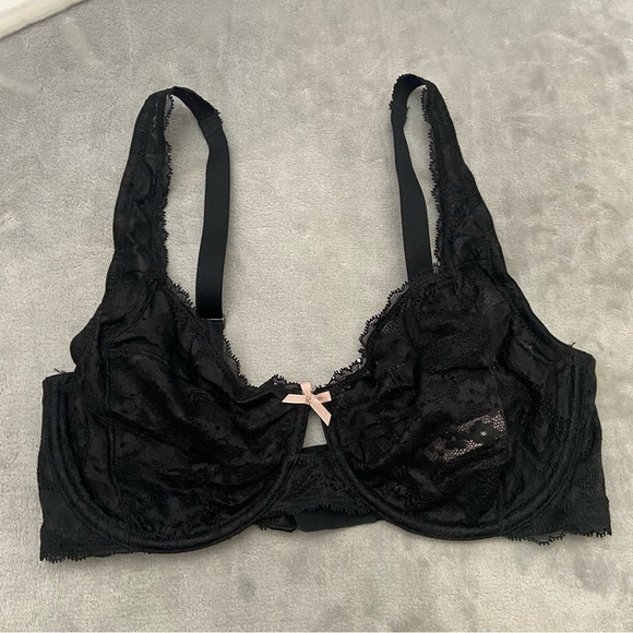 New! Victoria’s Secret Body by Victoria Fabulous Full Cup Lace Bra 4879 - Picture 4 of 9